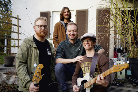 Grandma's Bedroom Experience/ Travelin‘ Man/ Jamhed