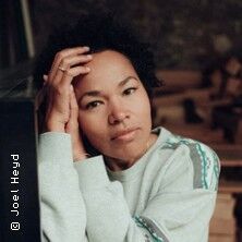 hanna-sikasa-i-care-too-much