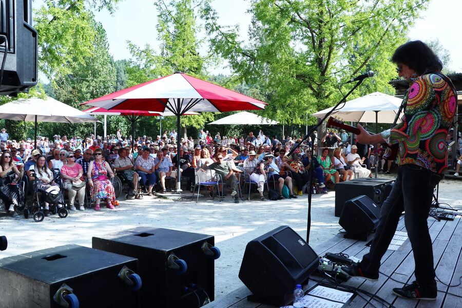 sommer-im-park