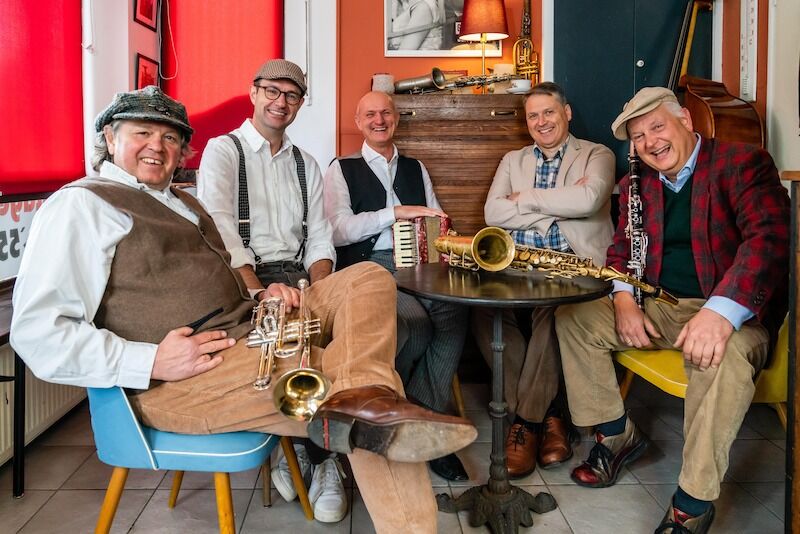 les-pastis-ein-musikalischer-kurztrip-mit-internationalen-hits-der-50er-und-60er-jahre